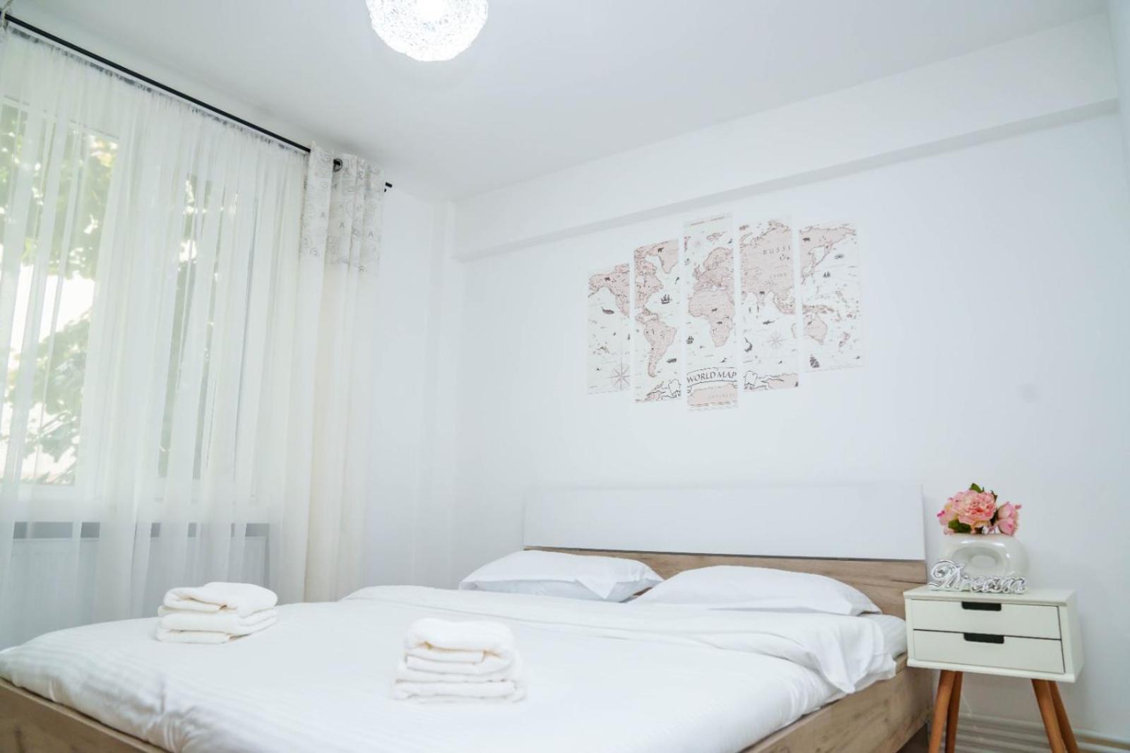 L'Escale - Ultracentral Craiova Extérieur photo